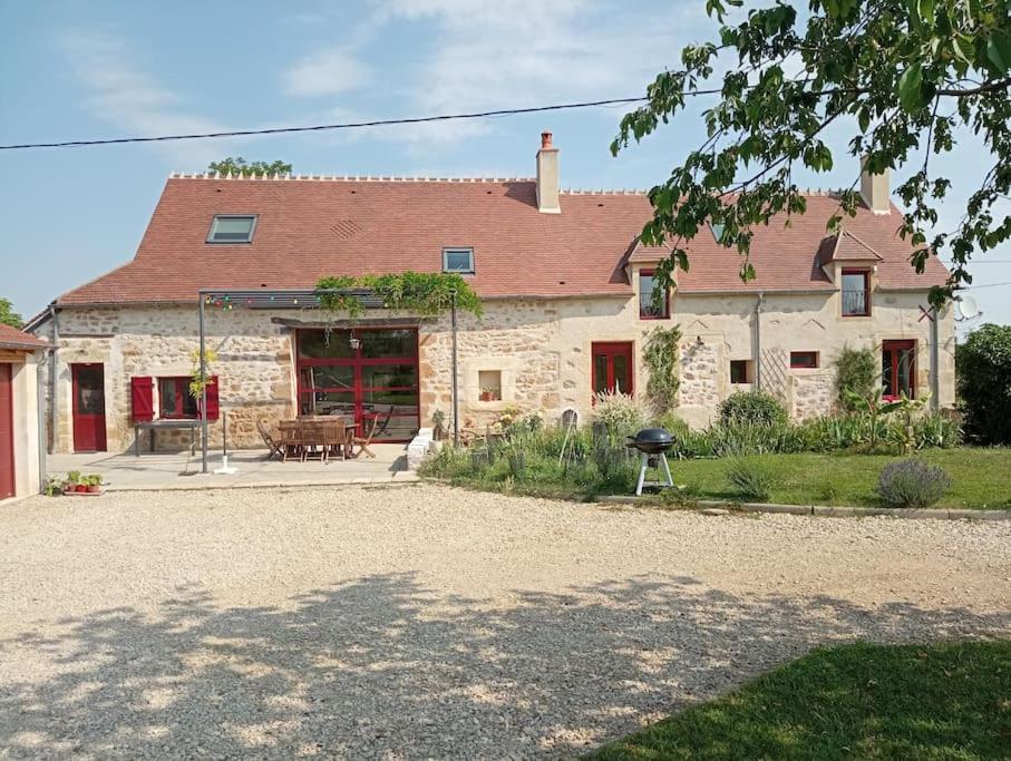 Longere Berrichonne, Calme Absolu, 13 Personnes Vila Saint-Pierre-les-Etieux Exterior foto